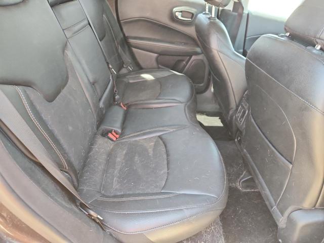 3C4NJDBB0KT767457 - 2019 JEEP COMPASS LATITUDE 灰色 照片 11