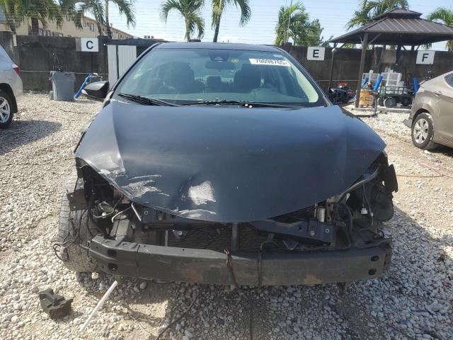 5YFBURHEXJP791033 - 2018 TOYOTA COROLLA L 黑色 照片 5