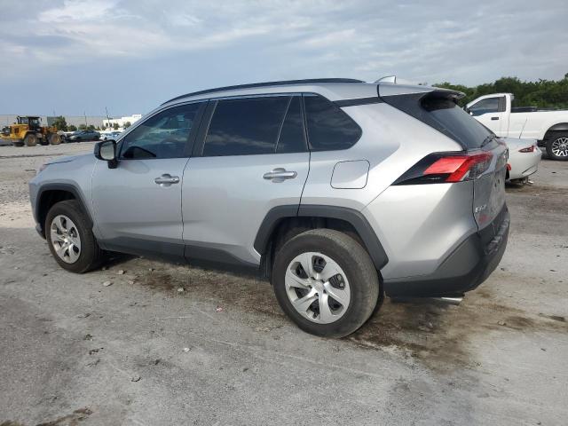 2T3H1RFVXMC146982 - 2021 TOYOTA RAV4 LE SILVER photo 2
