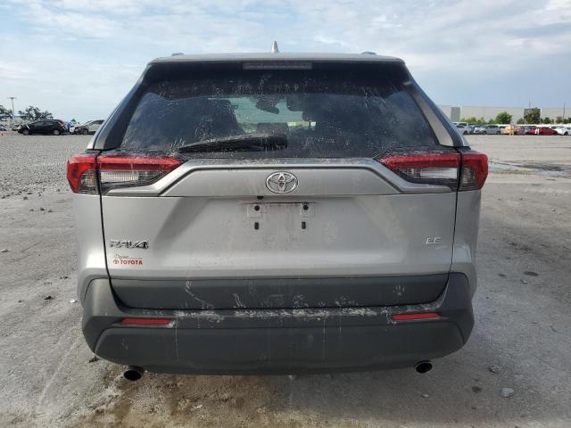 2T3H1RFVXMC146982 - 2021 TOYOTA RAV4 LE SILVER photo 6