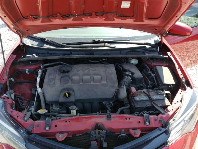 5YFBURHE9HP594798 - 2017 TOYOTA COROLLA L RED photo 11