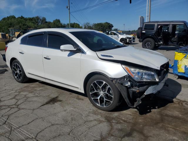 1G4G45G30GF267738 - 2016 BUICK LACROSSE SPORT TOURING WHITE photo 4