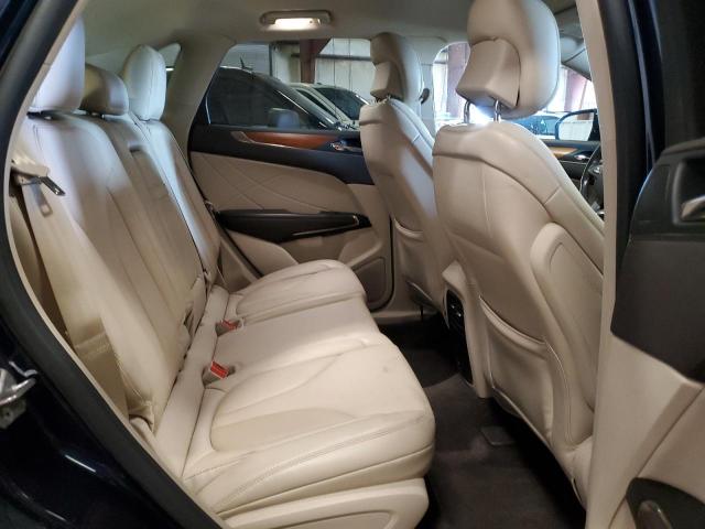 5LMCJ2D96HUL22203 - 2017 LINCOLN MKC SELECT Bleu photo 11