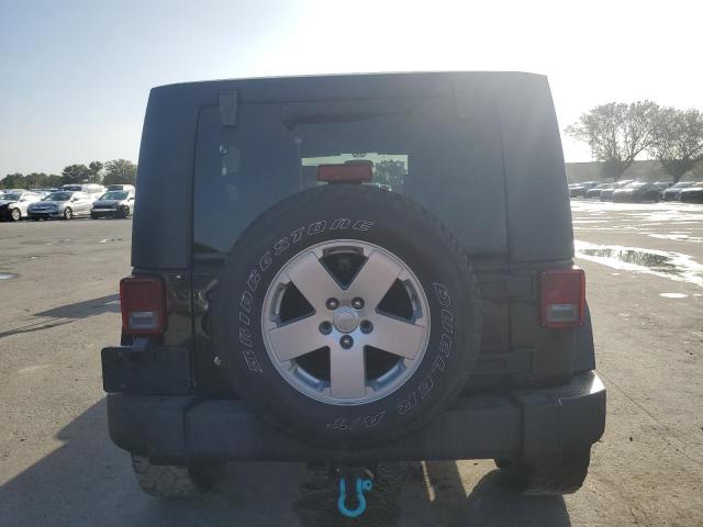 1J4GA59127L195512 - 2007 JEEP WRANGLER SAHARA BLACK photo 6