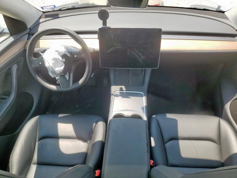 7SAYGDED1RA308360 - 2024 TESLA MODEL Y WHITE photo 8