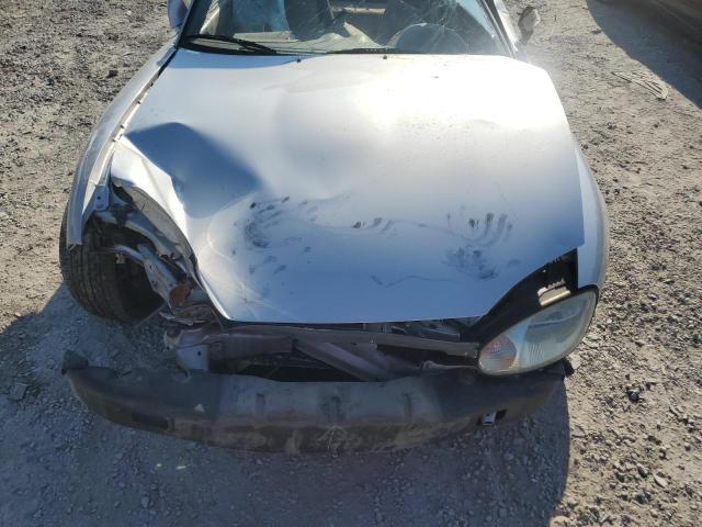 JM1NB3531Y0141398 - 2000 MAZDA MX-5 MIATA BASE SILVER photo 11