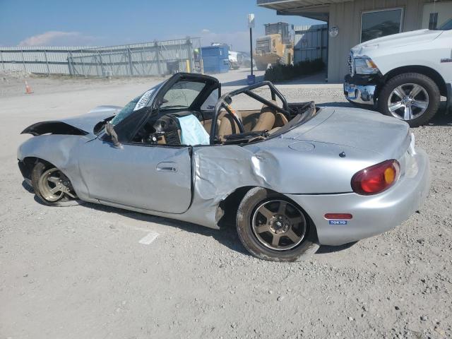 JM1NB3531Y0141398 - 2000 MAZDA MX-5 MIATA BASE SILVER photo 2