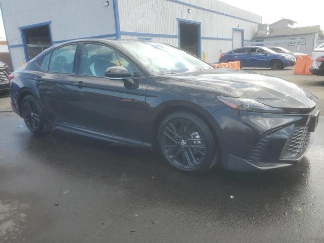 4T1DAACK7SU059880 - 2025 TOYOTA CAMRY XSE BLACK photo 4