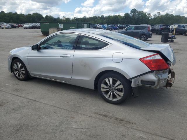 1HGCS12899A017565 - 2009 HONDA ACCORD EXL SILVER photo 2