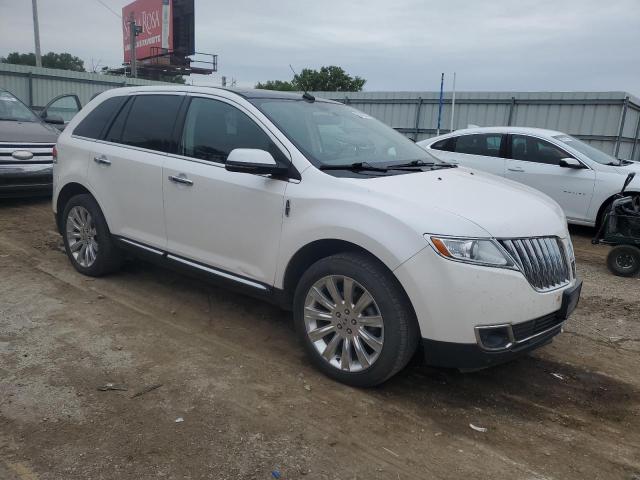 2LMDJ8JK5DBL00988 - 2013 LINCOLN MKX WHITE photo 4