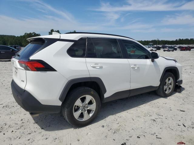 2T3W1RFV8MC087809 - 2021 TOYOTA RAV4 XLE 白色 照片 3