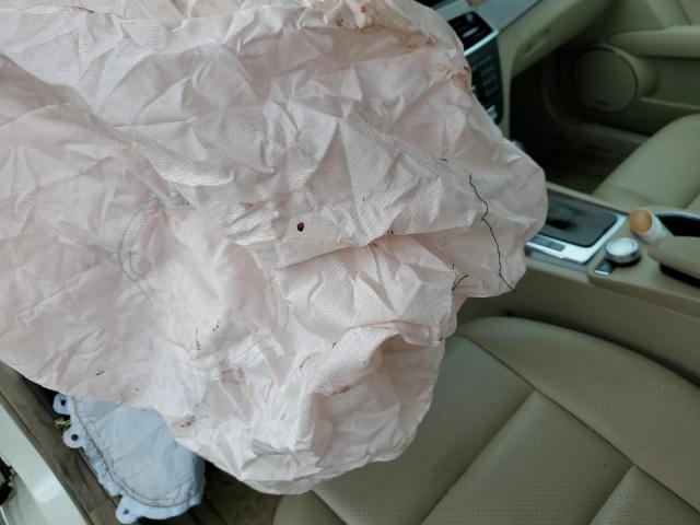 WDDGF8BB4CA687885 - 2012 MERCEDES-BENZ C 300 4MATIC WHITE photo 10