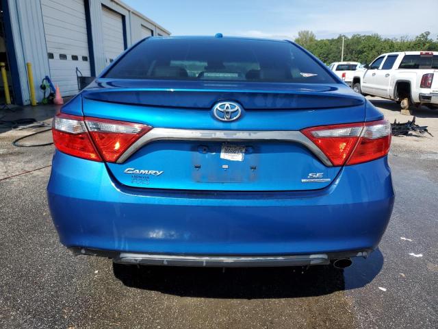 4T1BF1FK9GU544372 - 2016 TOYOTA CAMRY LE BLUE photo 6