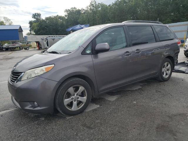 2011 TOYOTA SIENNA LE, 