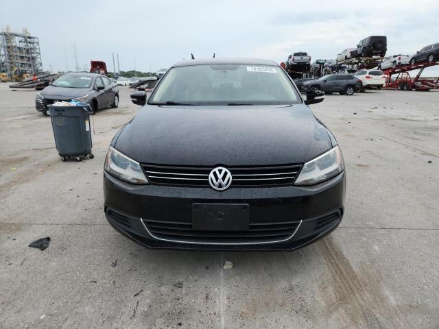 3VWD07AJ9EM304074 - 2014 VOLKSWAGEN JETTA SE BLACK photo 5