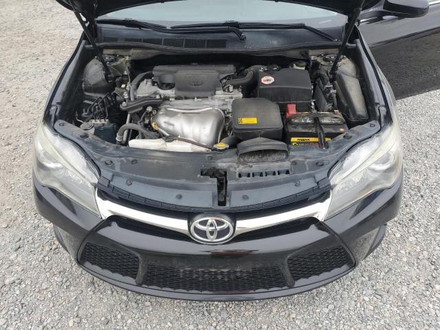 4T1BF1FK4FU013708 - 2015 TOYOTA CAMRY LE შავი ფოტო 11