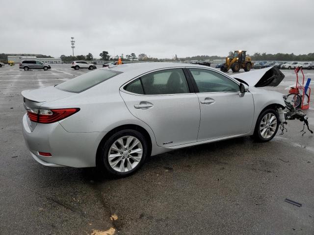 JTHBW1GG0D2013887 - 2013 LEXUS ES 300H SILVER photo 3