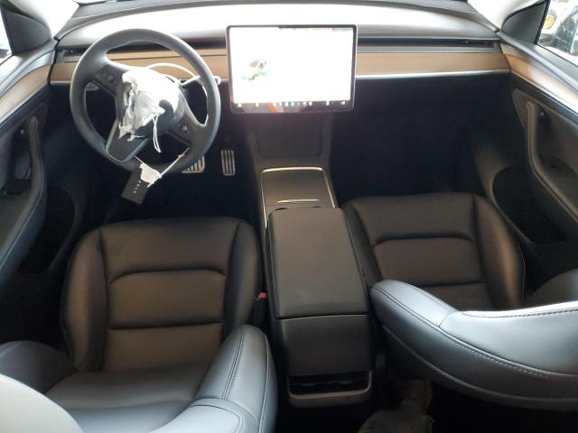 7SAYGDEF8SF306129 - 2025 TESLA MODEL Y 黑色 照片 8