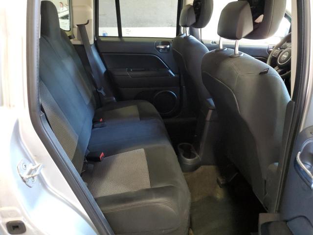 1C4NJDBB7ED538381 - 2014 JEEP COMPASS SPORT 银色 照片 11