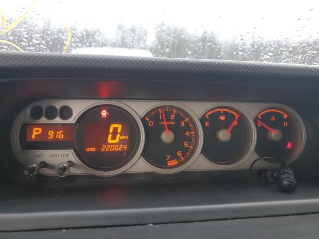 JTLKE50E081021931 - 2008 TOYOTA SCION XB Silber Foto 9