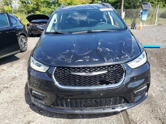 2C4RC1BG1NR146094 - 2022 CHRYSLER PACIFICA TOURING L BLACK photo 5