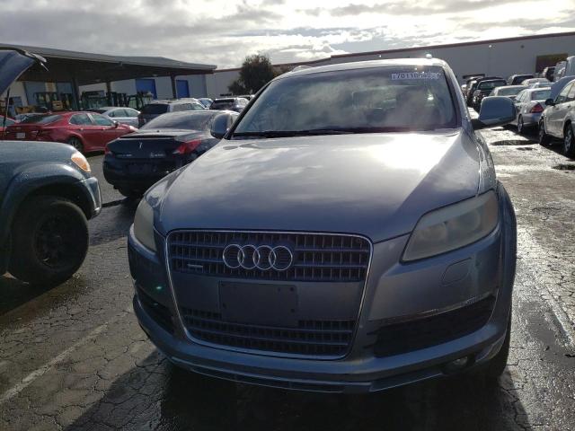 WA1BV74L67D029779 - 2007 AUDI Q7 4.2 QUATTRO PREMIUM GRAY photo 5