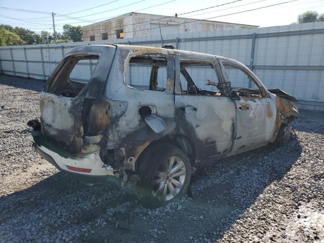 JF2SHADCXBG743112 - 2011 SUBARU FORESTER 2.5X PREMIUM თეთრი ფოტო 3