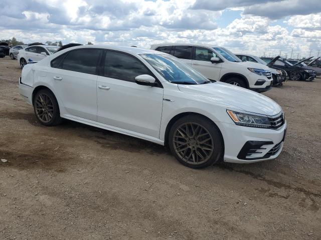 1VWAA7A35JC015304 - 2018 VOLKSWAGEN PASSAT S თეთრი ფოტო 4