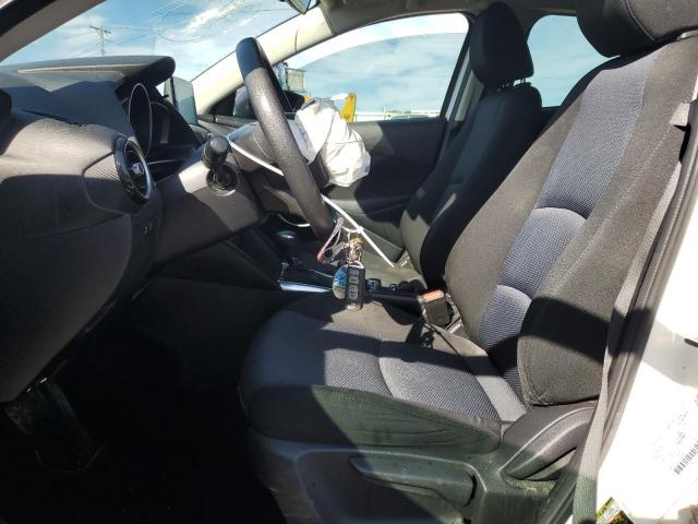 3MYDLBYV1KY505253 - 2019 TOYOTA YARIS L WHITE photo 7