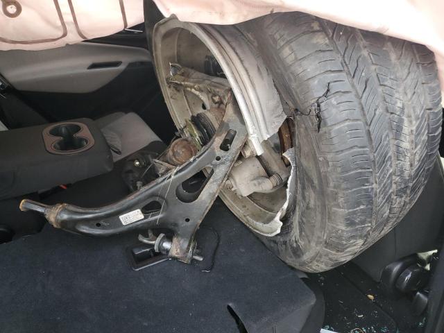 2GNAXHEV4J6175936 - 2018 CHEVROLET EQUINOX LS SILVER photo 13