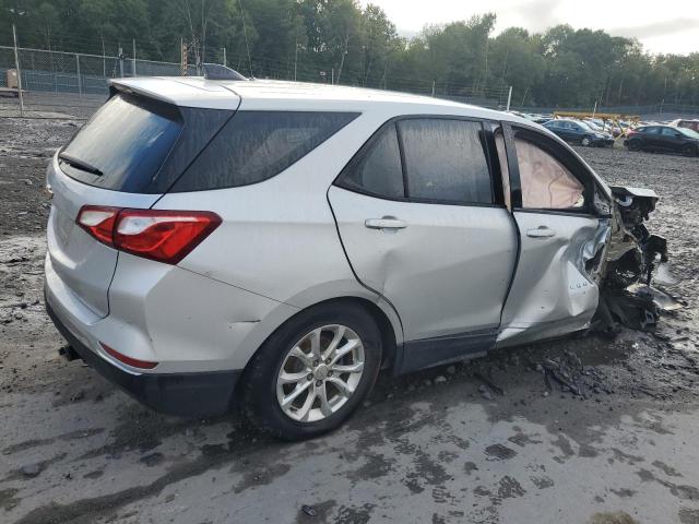 2GNAXHEV4J6175936 - 2018 CHEVROLET EQUINOX LS SILVER photo 3