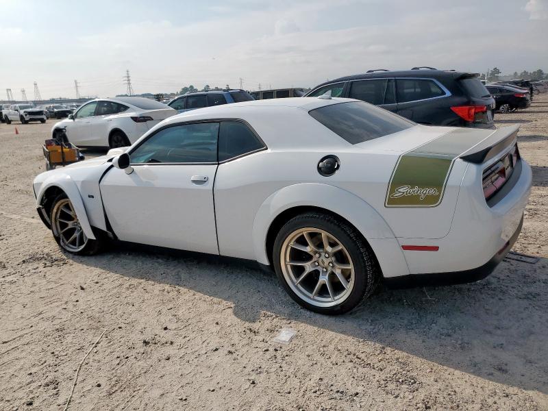2C3CDZFJ9PH525980 - 2023 DODGE CHALLENGER R/T SCAT PACK WHITE photo 2