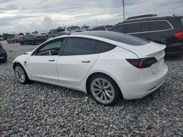 5YJ3E1EA3MF856731 - 2021 TESLA MODEL 3 Beyaz fotoğraf 2