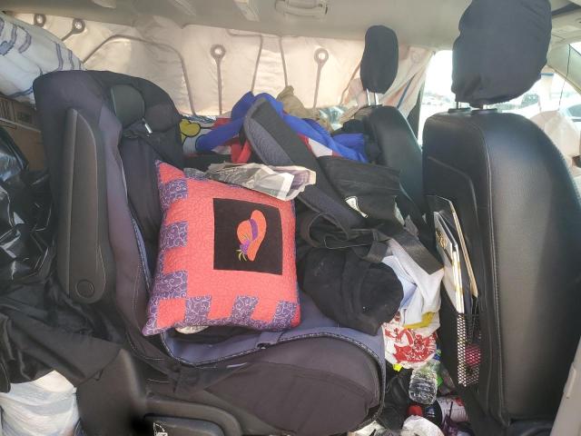 2C4RC1BG5FR661830 - 2015 CHRYSLER TOWN & COU TOURING GRAY photo 11