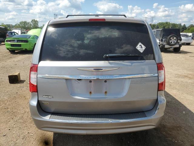 2C4RC1BG5FR661830 - 2015 CHRYSLER TOWN & COU TOURING GRAY photo 6