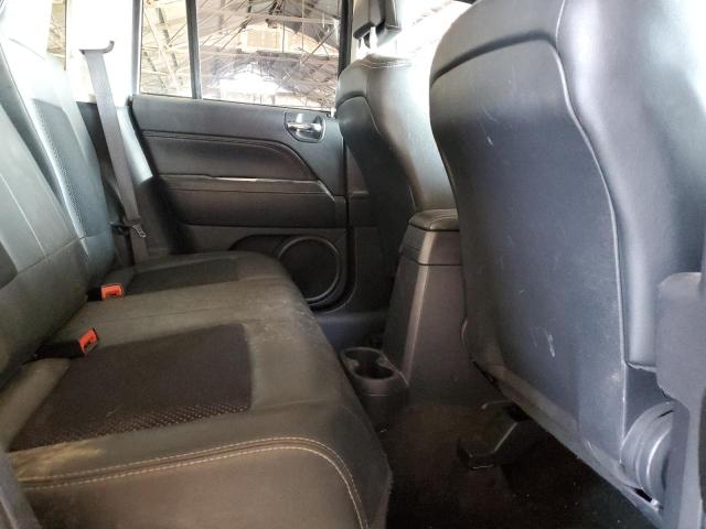 1C4NJCEB9HD206551 - 2017 JEEP COMPASS LATITUDE SILVER photo 11