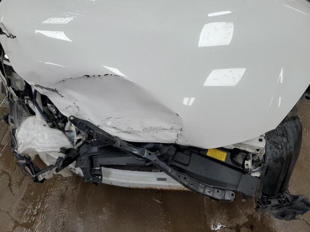JTDKDTB3XD1554877 - 2013 TOYOTA PRIUS C WHITE photo 12