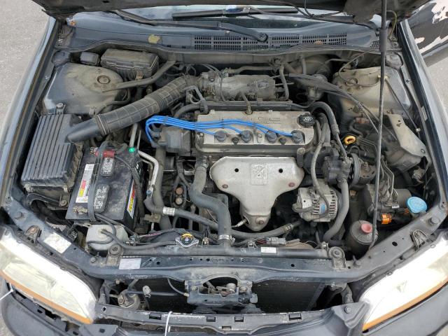 1HGCG5655WA134628 - 1998 HONDA ACCORD EX BLACK photo 11