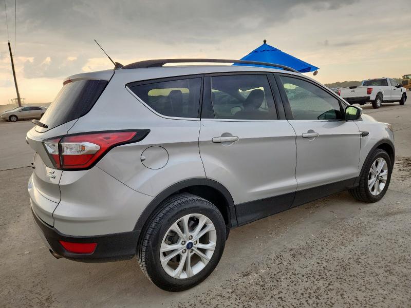 1FMCU9GD4JUC49454 - 2018 FORD ESCAPE SE ვერცხლისფერი ფოტო 3