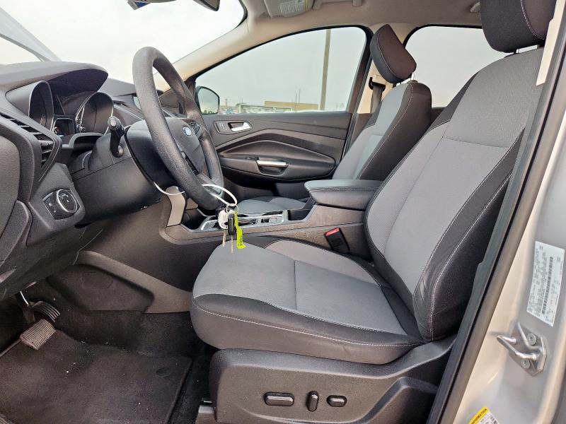 1FMCU9GD4JUC49454 - 2018 FORD ESCAPE SE ვერცხლისფერი ფოტო 7