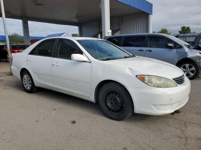 4T1BE32K26U719984 - 2006 TOYOTA CAMRY LE WHITE photo 4