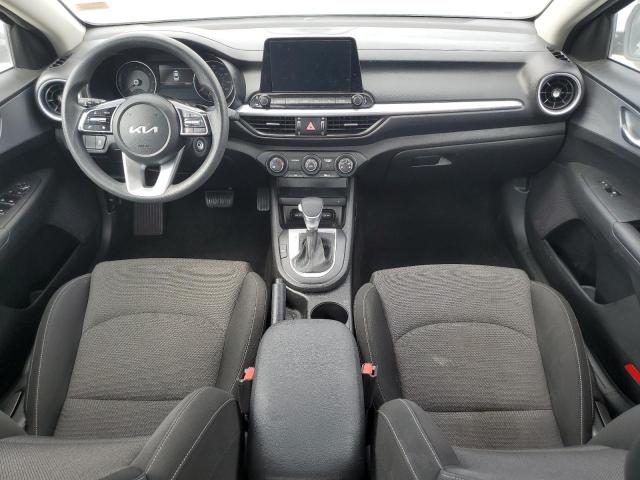 3KPF24AD7PE584623 - 2023 KIA FORTE LX Boz foto 8