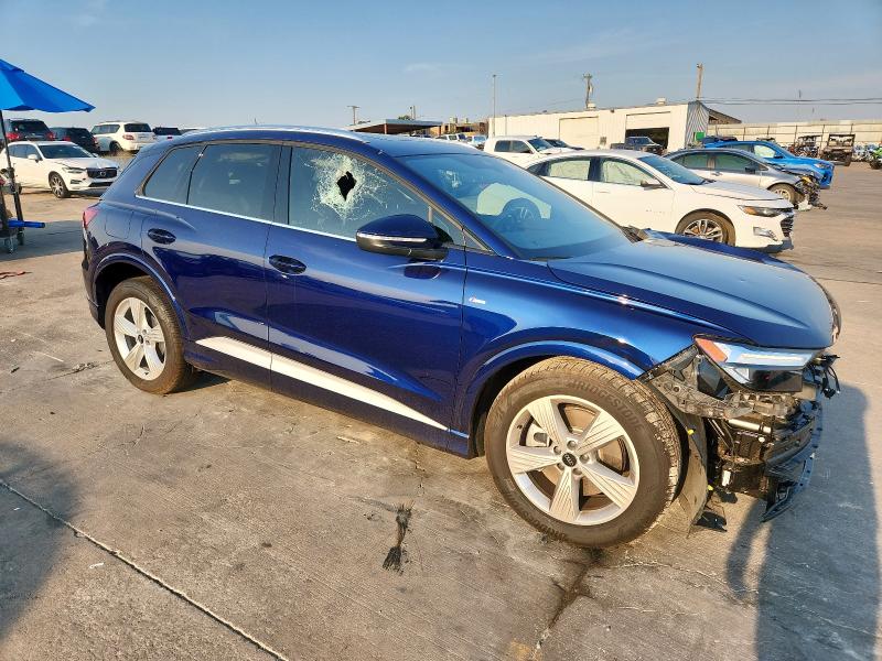 WA1KUBFZ2RP085047 - 2024 AUDI Q5 PREMIUM BLUE photo 4