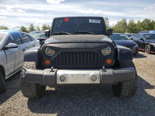 1J4GA59108L524189 - 2008 JEEP WRANGLER U SAHARA BLACK photo 5