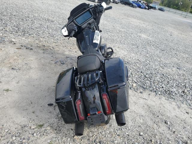 1HD1KB719RB623819 - 2024 HARLEY-DAVIDSON FLHX Սև լուսանկար 4