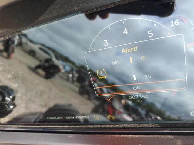 1HD1KB719RB623819 - 2024 HARLEY-DAVIDSON FLHX Սև լուսանկար 7