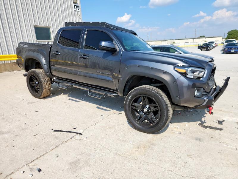 3TMAZ5CN0KM114241 - 2019 TOYOTA TACOMA DOUBLE CAB Graphite photo 4
