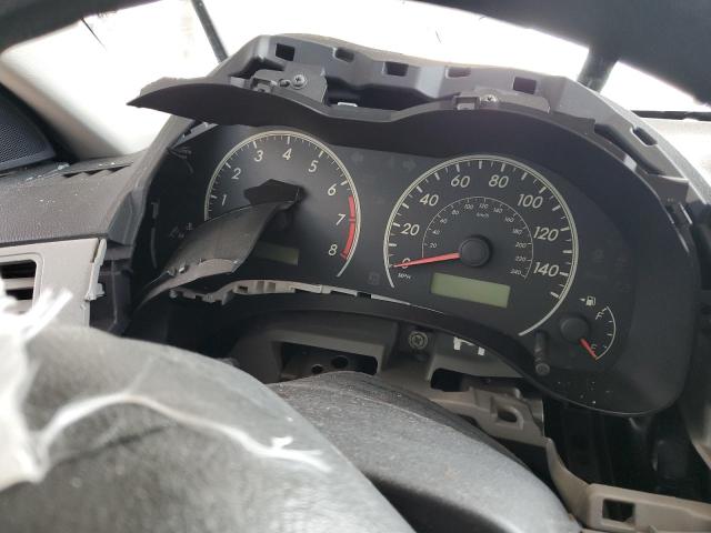 JTDBU4EEXBJ101634 - 2011 TOYOTA COROLLA BASE Biały zdjęcie 9