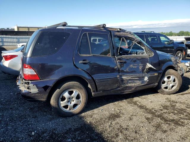 4JGAB54E12A322589 - 2002 MERCEDES-BENZ ML 320 BLUE photo 3