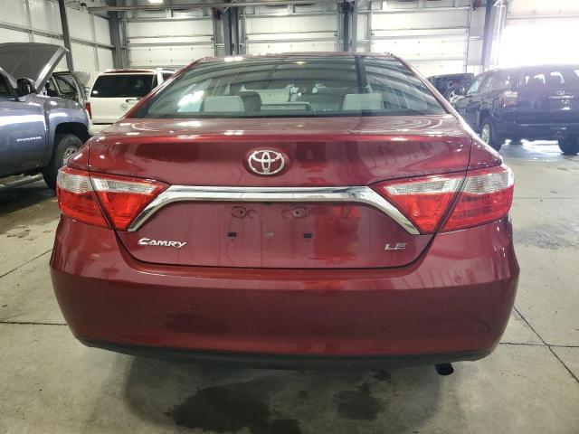 4T1BF1FK6HU677849 - 2017 TOYOTA CAMRY LE RED photo 6